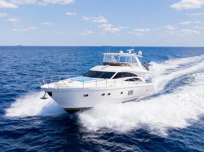 Cool Breeze Yacht Photos Pics 