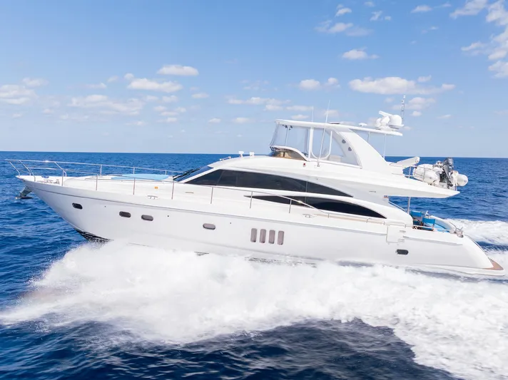 Cool Breeze Yacht Photos Pics 