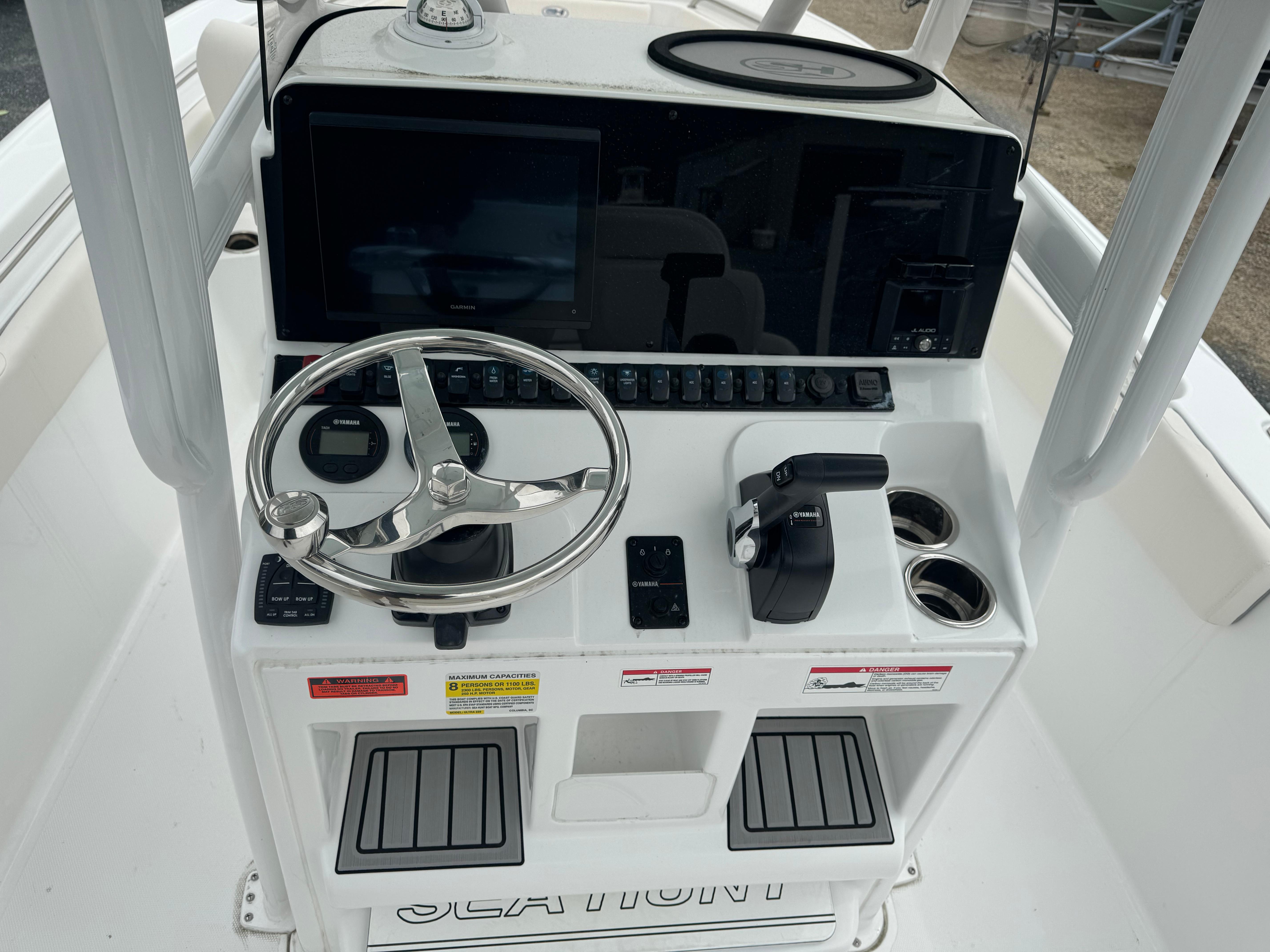 2024 Sea Hunt 229 ULTRA Centre Console for sale - YachtWorld