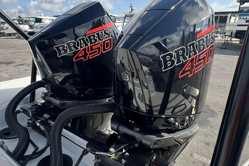 Kraken Yacht Photos Pics Twin BRABUS 450 engines on a 2023 Shadow 900 ST boat, dockside view.