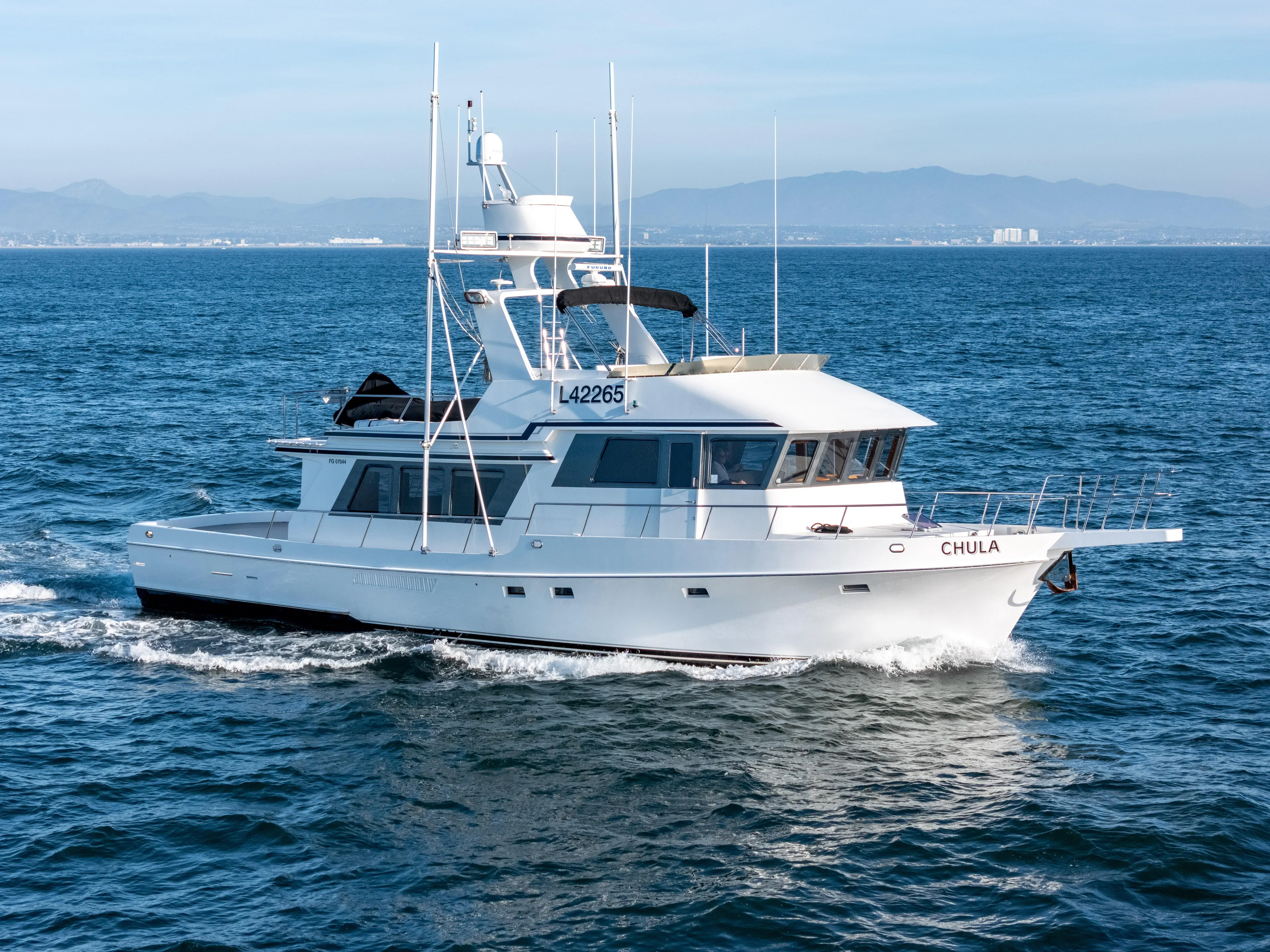 Chula Yacht Photos Pics 