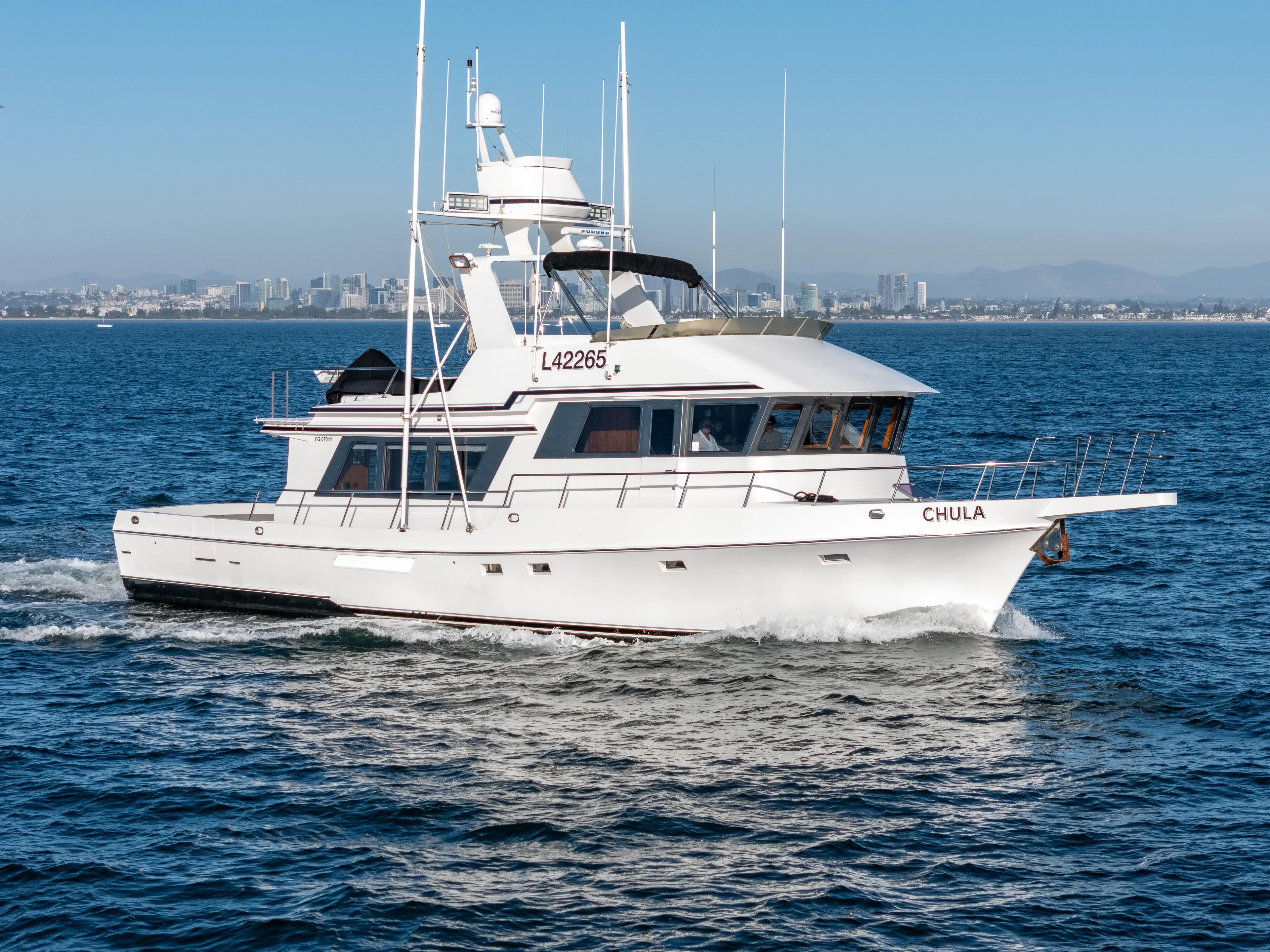 Chula Yacht Photos Pics 