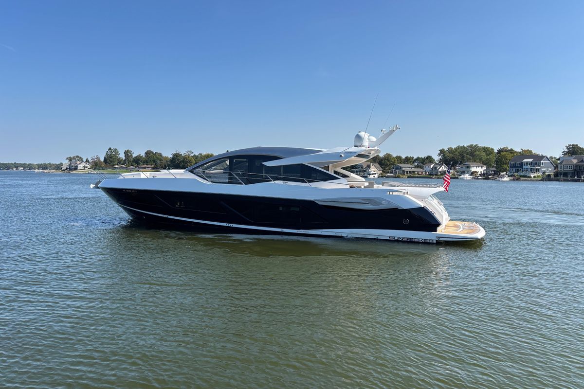 2018 Sunseeker 74 