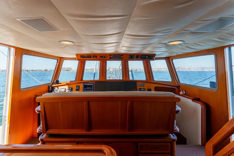 Chula Yacht Photos Pics 