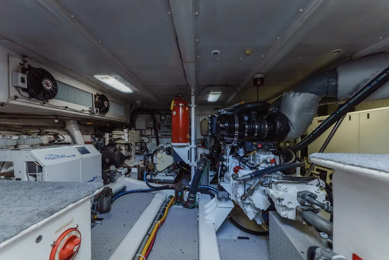 Chula Yacht Photos Pics 