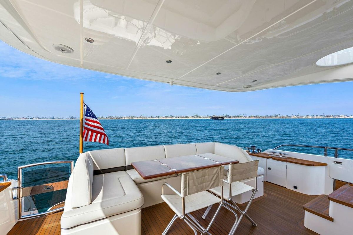 2015 Princess 72 