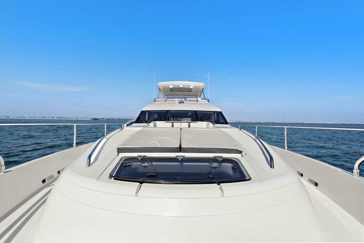 2015 Princess 72 