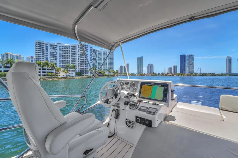 Pretty Penny Yacht Photos Pics 