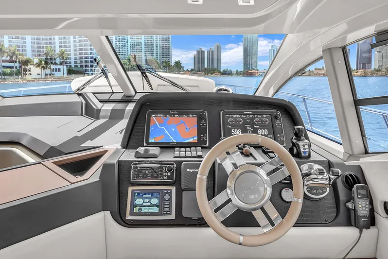 Pretty Penny Yacht Photos Pics 