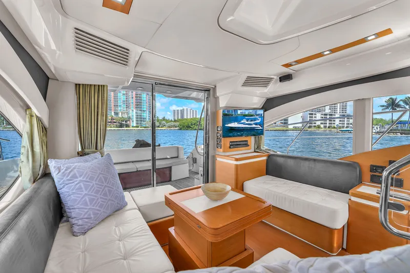 Pretty Penny Yacht Photos Pics 