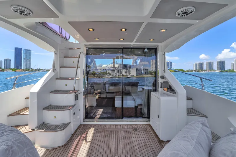 Pretty Penny Yacht Photos Pics 