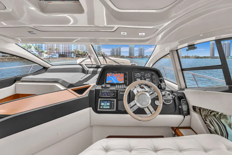 Pretty Penny Yacht Photos Pics 