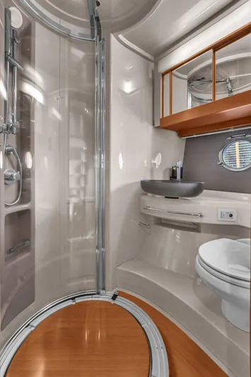 Pretty Penny Yacht Photos Pics 