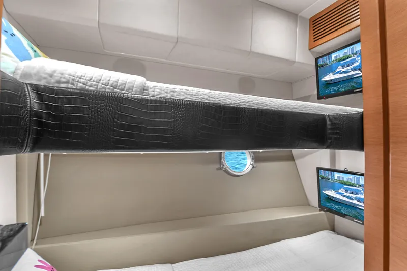 Pretty Penny Yacht Photos Pics 