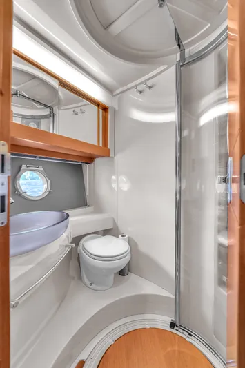 Pretty Penny Yacht Photos Pics 