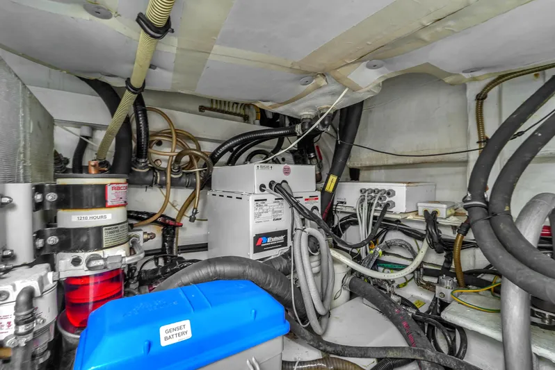 Pretty Penny Yacht Photos Pics 