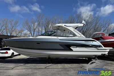 Formula 330 Crossover Bowrider I/O