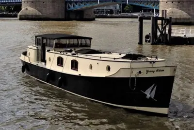 2005 Classic 18m Branson Kit Dutch Barge Replica by Will Tricket