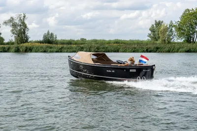 2025 Maxima 650 Flying Lounge