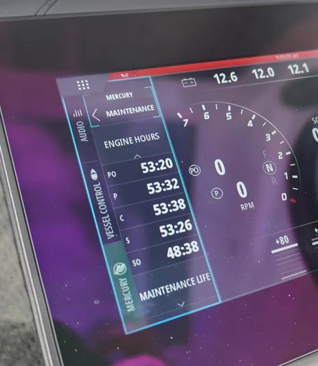  Yacht Photos Pics Boat dashboard display showing engine hours and maintenance data, MTI V42, 2021 model.