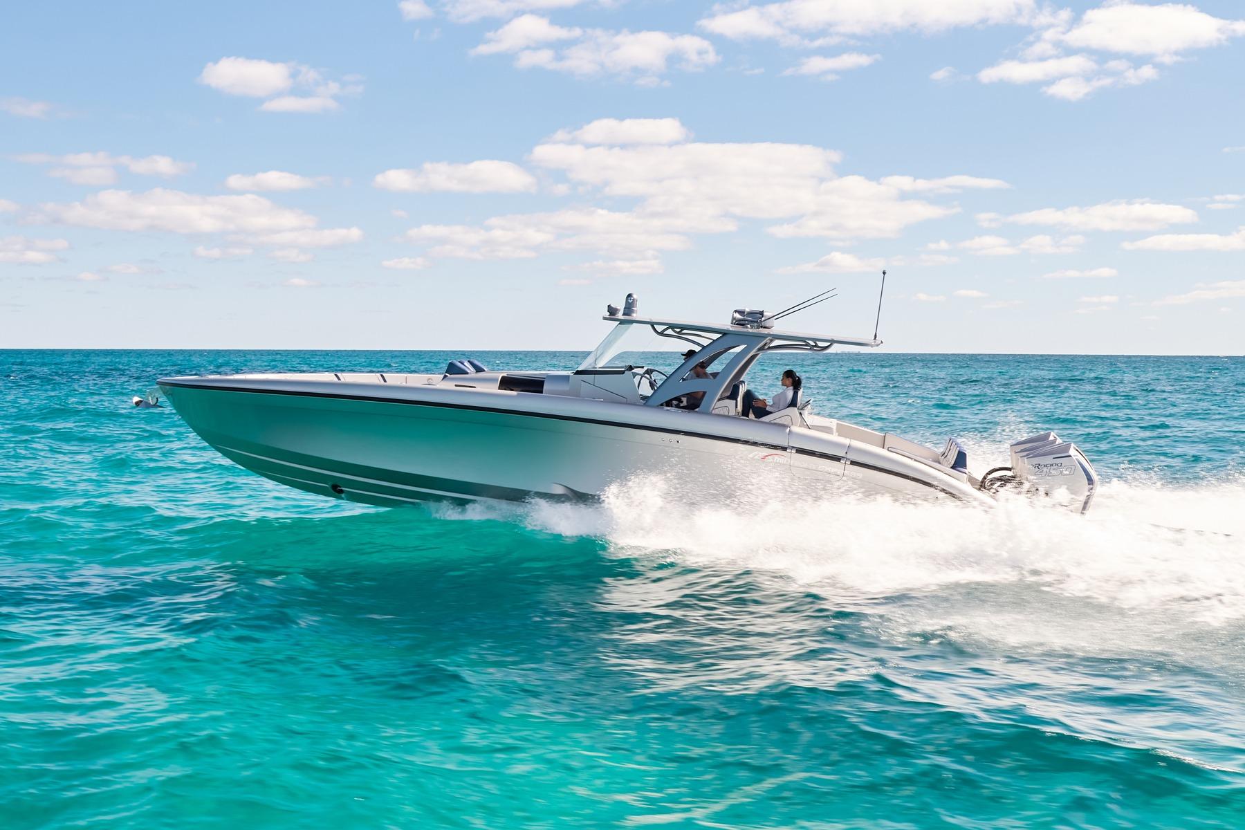 Midnight Express 43' Solstice