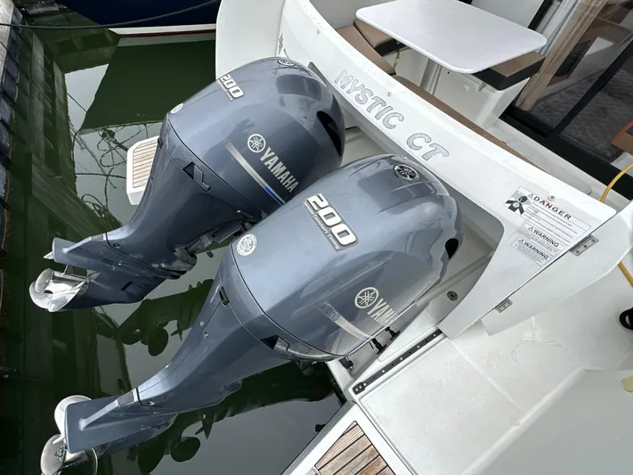 Something Special Yacht Photos Pics Twin Yamaha 200 engines on a 2016 Jeanneau Merry Fisher 855 boat.