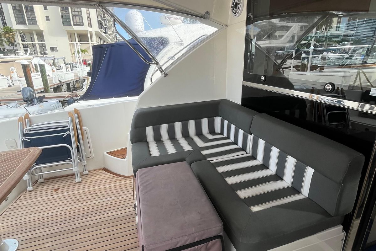 2015 Riviera 50 