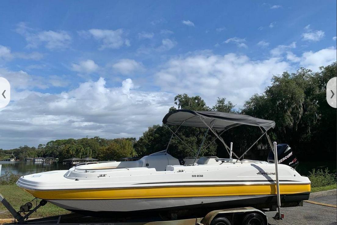 Hurricane SunDeck Sport 232 OB