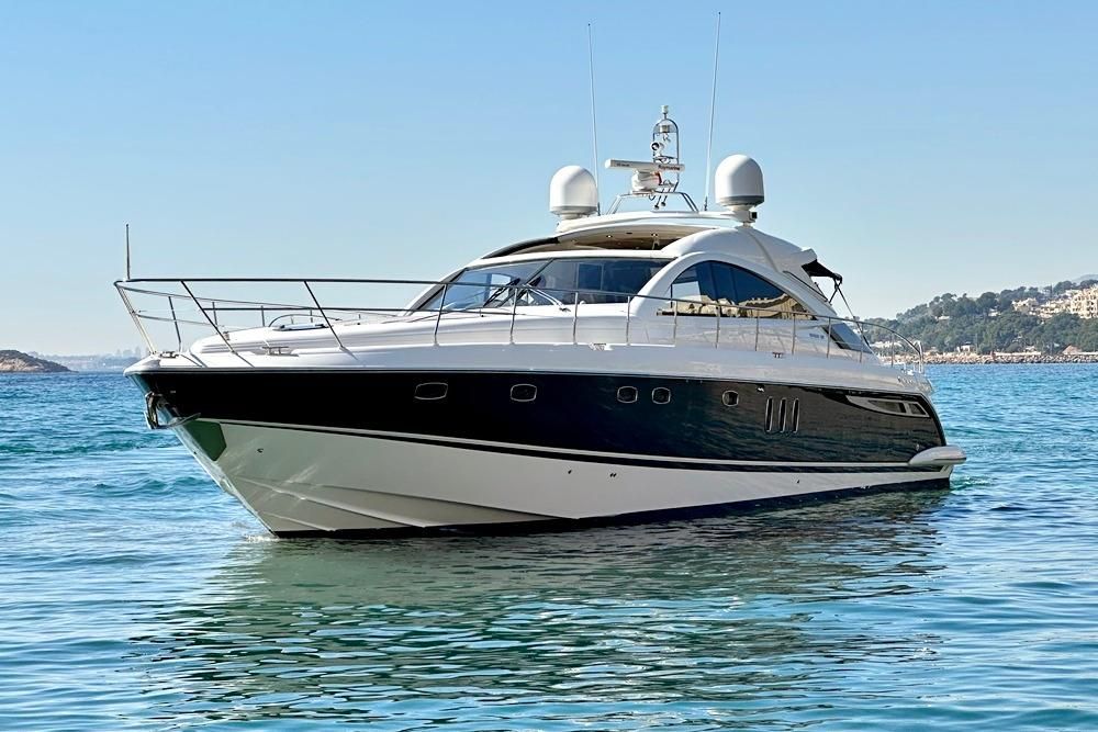 2005 Fairline 61 