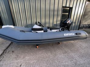 2017 Brig Falcon 330T