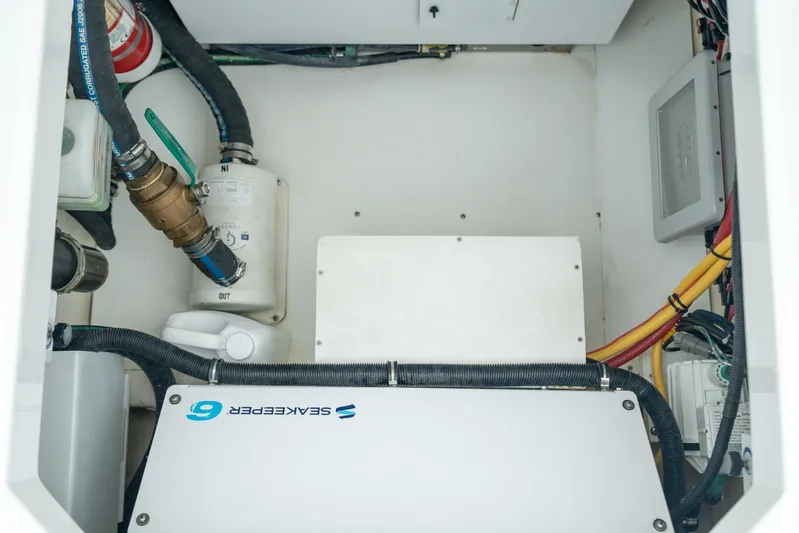 M-sea Yacht Photos Pics 