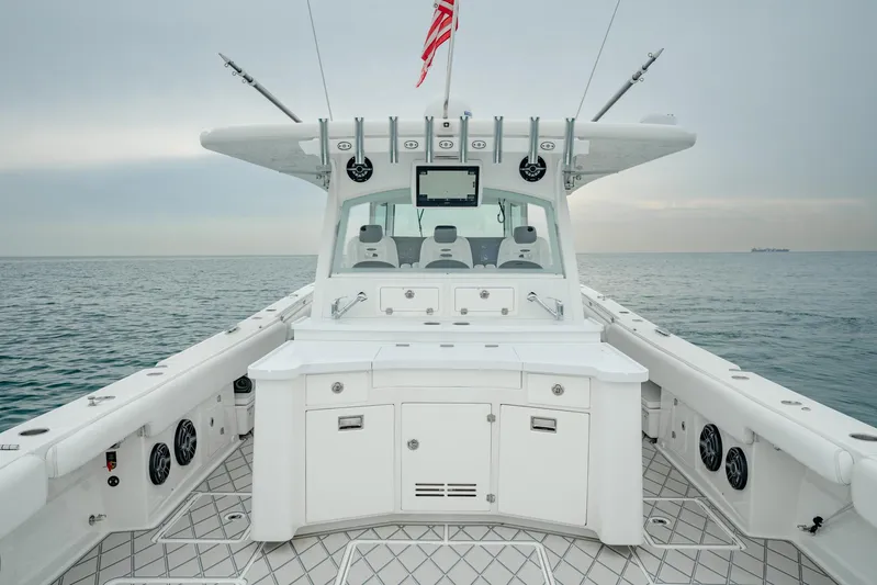 M-sea Yacht Photos Pics 