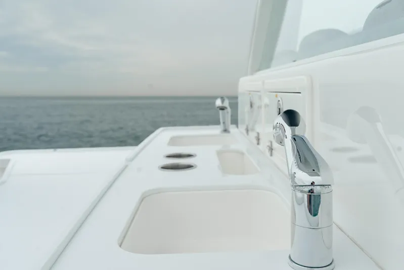 M-sea Yacht Photos Pics 