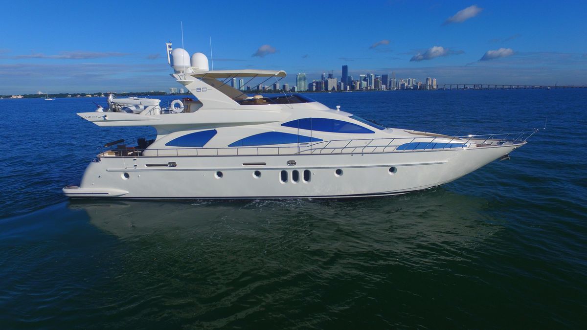 2005 Azimut 80 