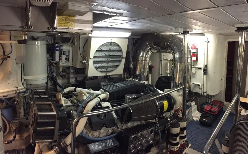 Dreamer Yacht Photos Pics 