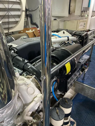 Dreamer Yacht Photos Pics 