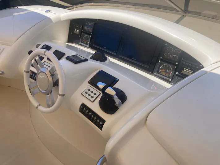 Dreamer Yacht Photos Pics 