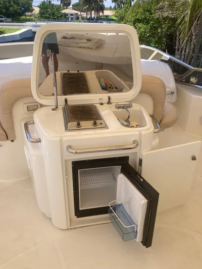 Dreamer Yacht Photos Pics 