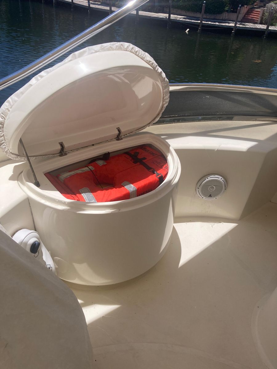 2005 Azimut 80 