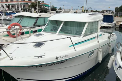 2001 Jeanneau Merry Fisher 695