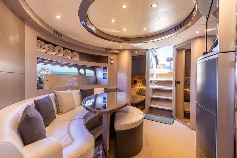Andiamo Yacht Photos Pics 