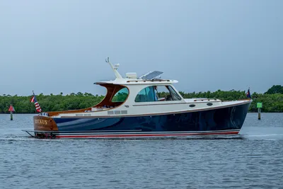 Hinckley Picnic Boat 37 MKIII