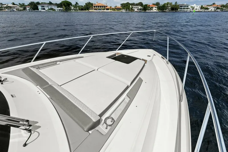  Yacht Photos Pics 2022 Tiara Sport 43 LE