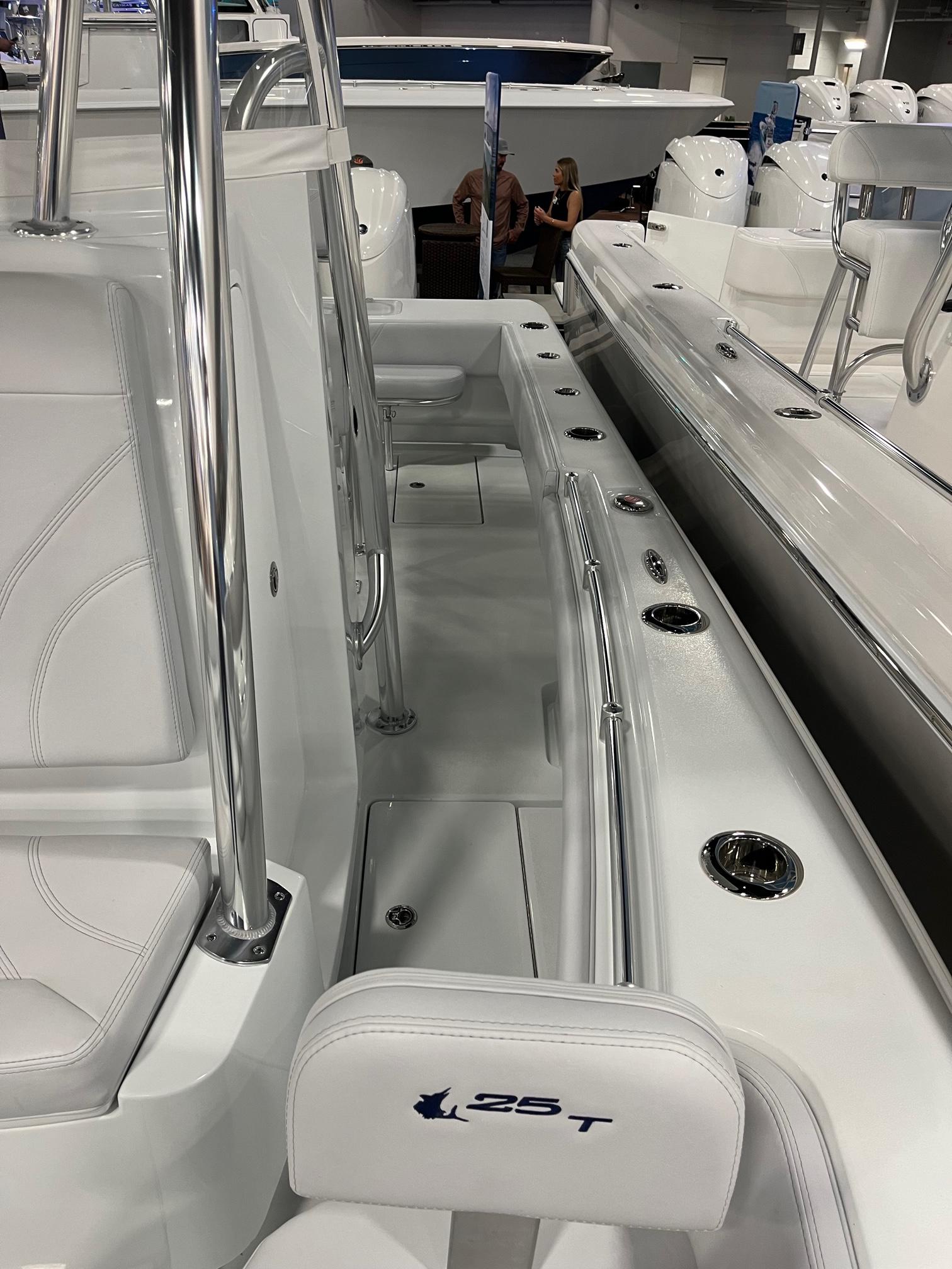 2024 Contender 25T Center Console for sale YachtWorld