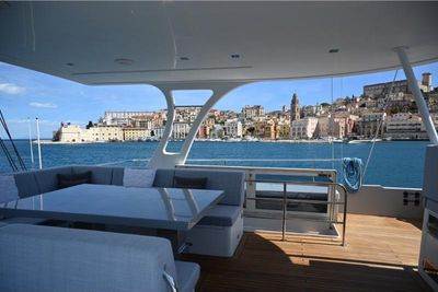 Yacht