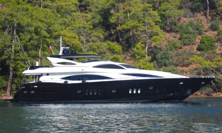 2005 Sunseeker 104 