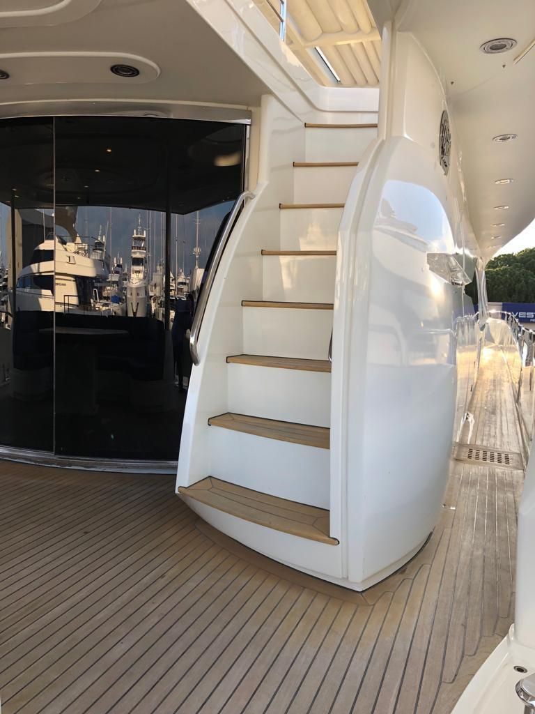 2005 Sunseeker 104 