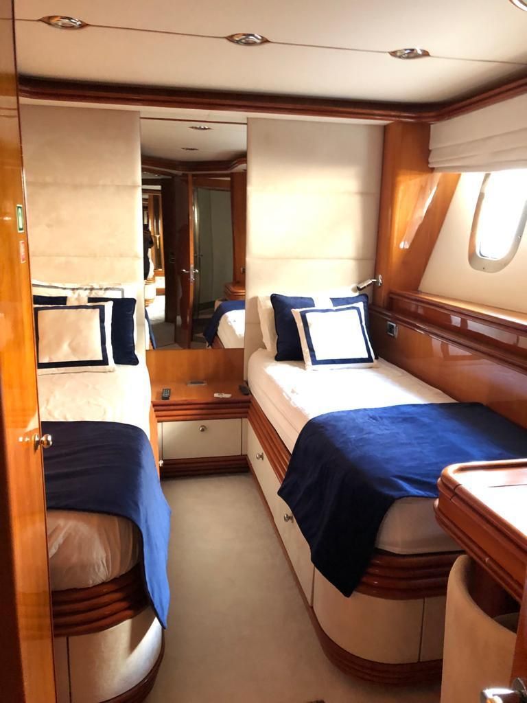 2005 Sunseeker 104 