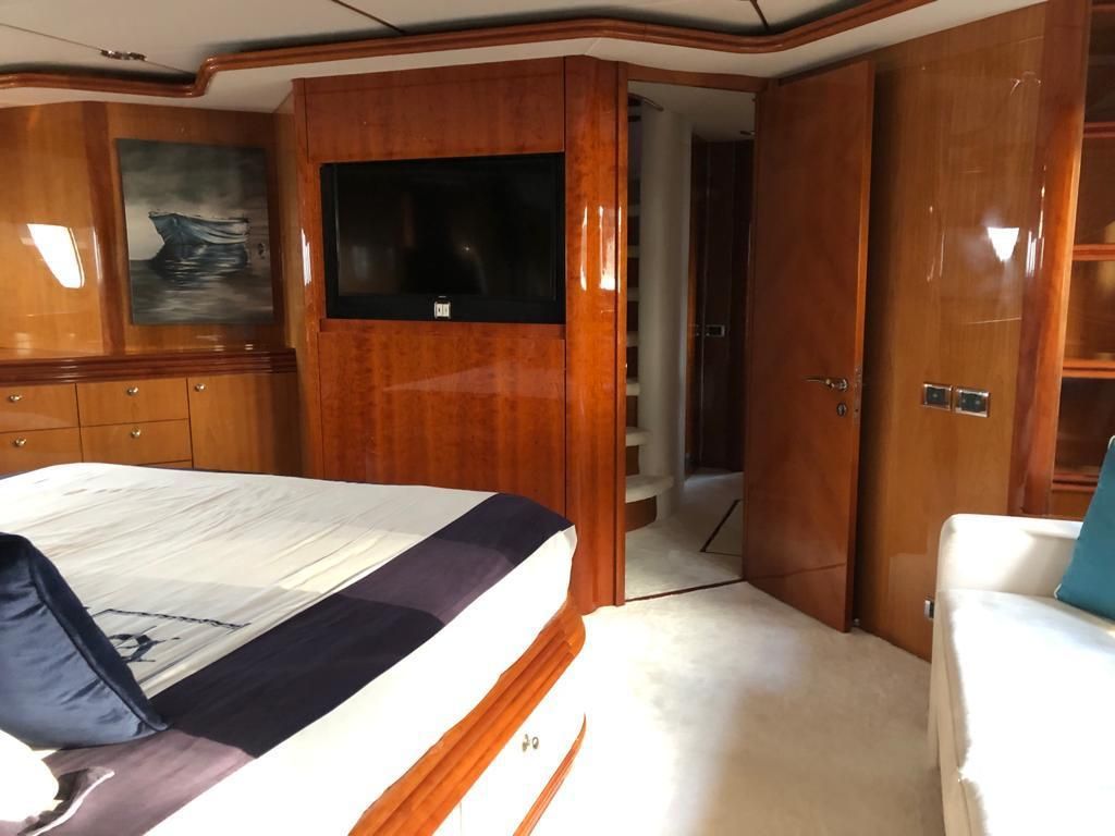 2005 Sunseeker 104 