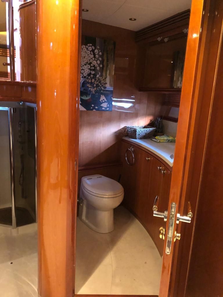 2005 Sunseeker 104 